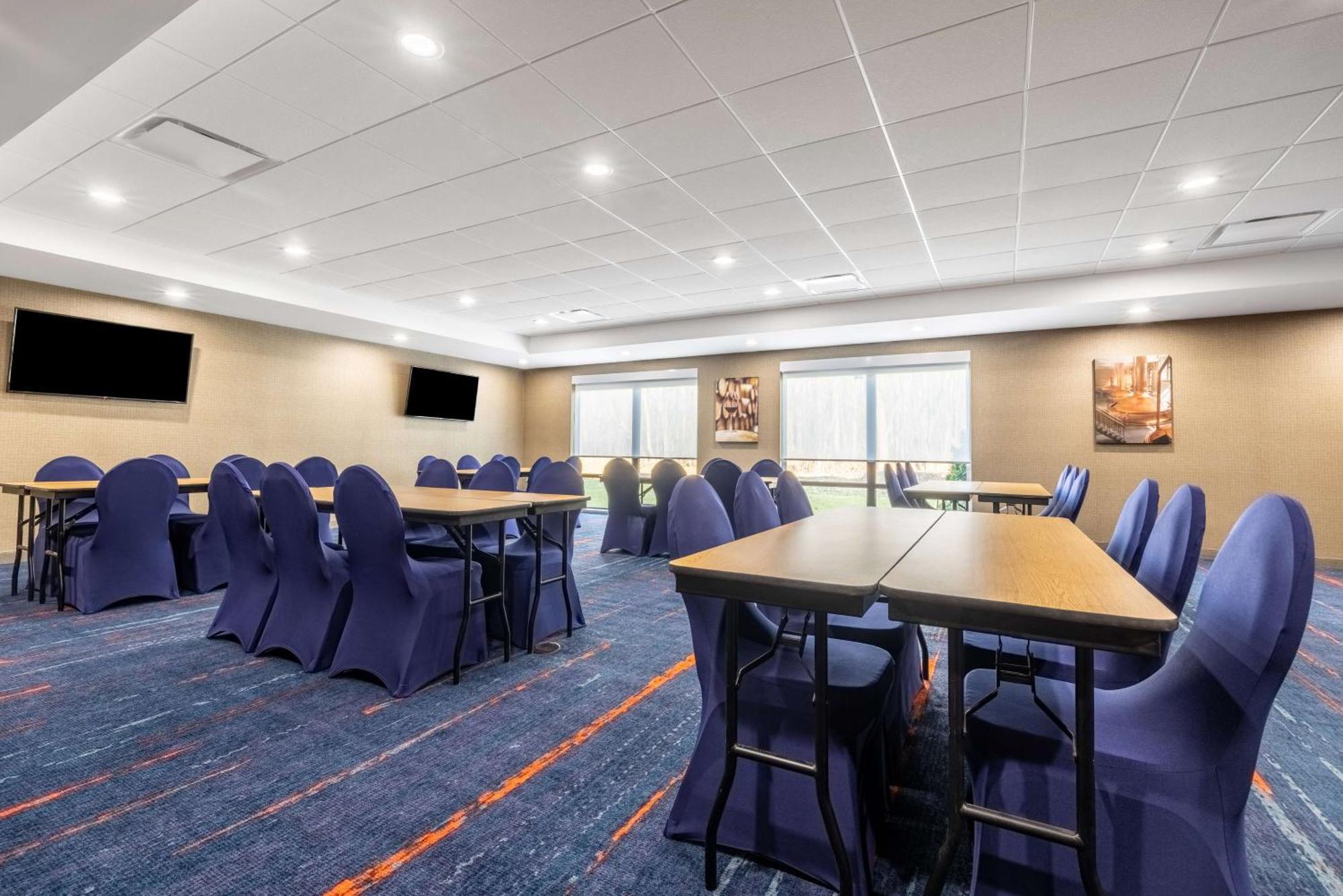 Hampton Inn & Suites Benton Harbor, Mi Ngoại thất bức ảnh
