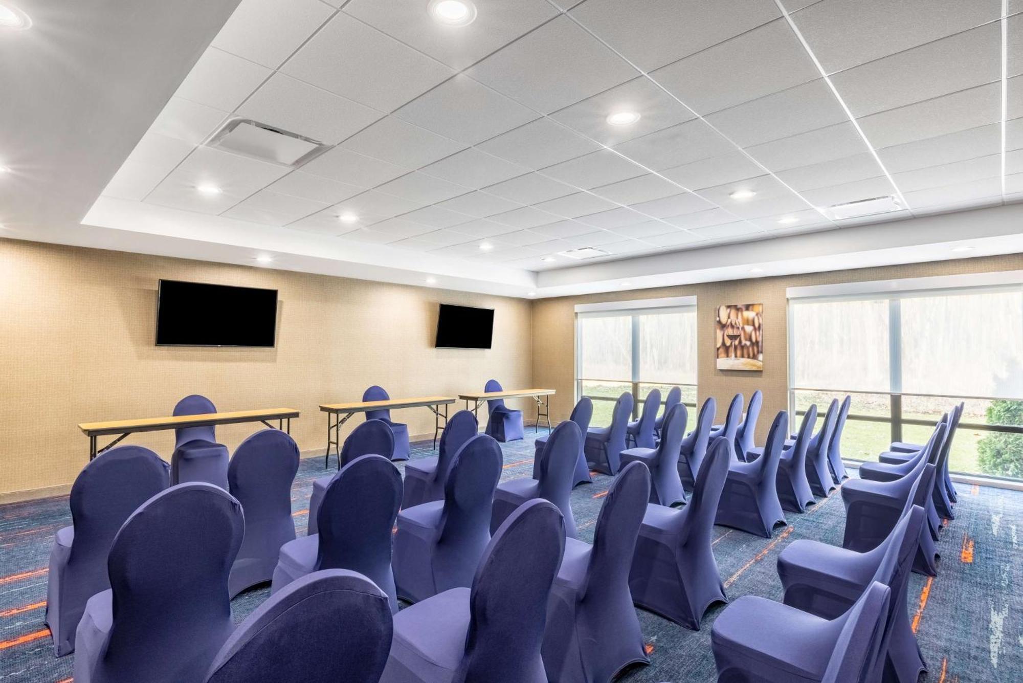 Hampton Inn & Suites Benton Harbor, Mi Ngoại thất bức ảnh